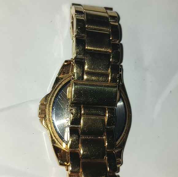 Watch - Picture 3 of 4